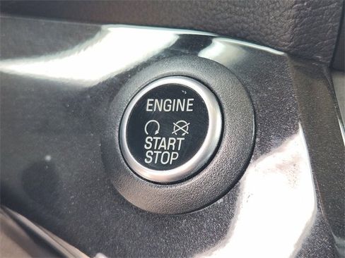 Used 2019 Ford Escape Titanium image 22