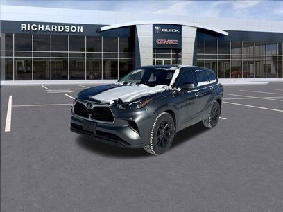 Used 2022 Toyota Highlander L