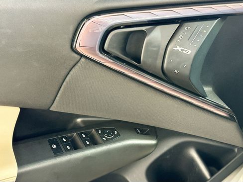 Certified 2025 BMW X3 xDrive30i w/ Convenience Package image 17