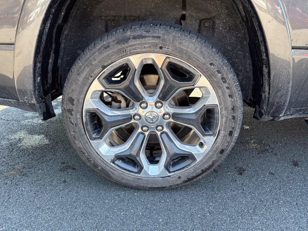 Used 2022 RAM 1500 Limited AWD/4WD image 9