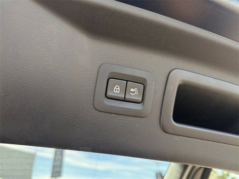 Used 2024 MAZDA CX-90 Plug-In Hybrid w/ Preferred image 10