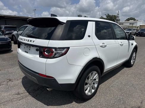 Used 2019 Land Rover Discovery Sport SE AWD/4WD image 7