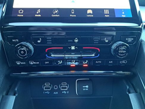 New 2025 Jeep Grand Cherokee Limited image 27