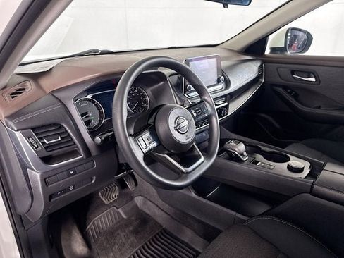 Certified 2023 Nissan Rogue SV AWD/4WD image 9