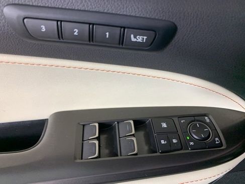 Used 2024 Lexus NX 350h AWD image 17