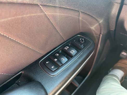 Used 2019 Dodge Charger Scat Pack RWD image 35