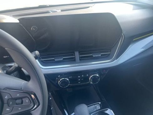 New 2026 Chevrolet Trax LT image 17