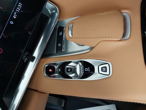 Used 2020 Chevrolet Corvette Stingray Premium Cpe w/ 3LT Preferred Equipment Group image 22