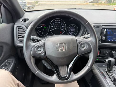 Used 2021 Honda HR-V Sport image 13
