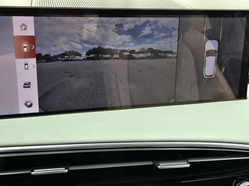 New 2026 Genesis GV70 2.5T Advanced AWD/4WD image 10