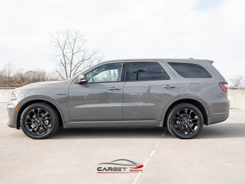Used 2022 Dodge Durango R/T w/ Blacktop Package AWD/4WD image 4