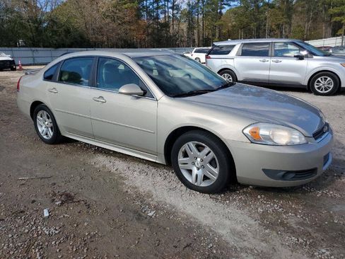 Used 2011 Chevrolet Impala LT w/ Luxury Edition Package FWD image 3