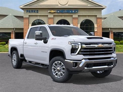 New 2026 Chevrolet Silverado 2500 LTZ w/ LTZ Premium Package AWD/4WD image 8