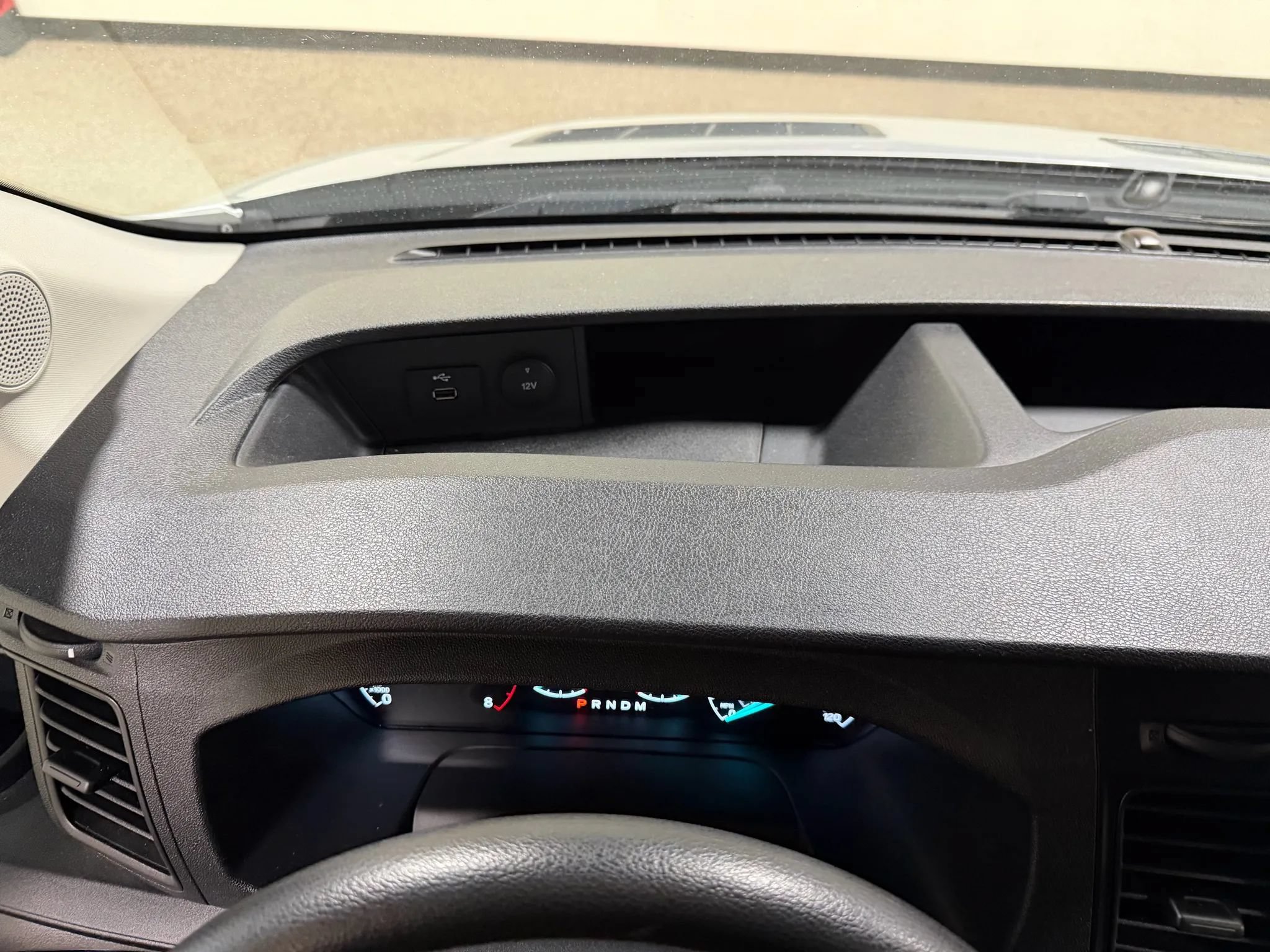 Used 2020 Ford Transit 250 Medium Roof RWD image 62