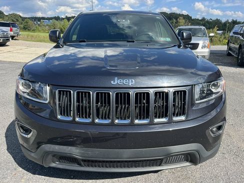 Used 2015 Jeep Grand Cherokee Laredo w/ Quick Order Package 23E AWD/4WD image 9
