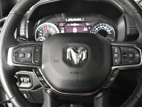 Used 2025 RAM 1500 Laramie image 20