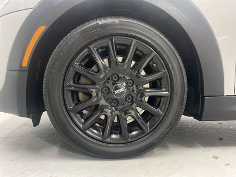 Used 2018 MINI Cooper S FWD image 23