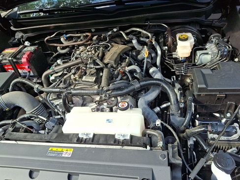Used 2025 Toyota Tacoma TRD Sport AWD/4WD image 27