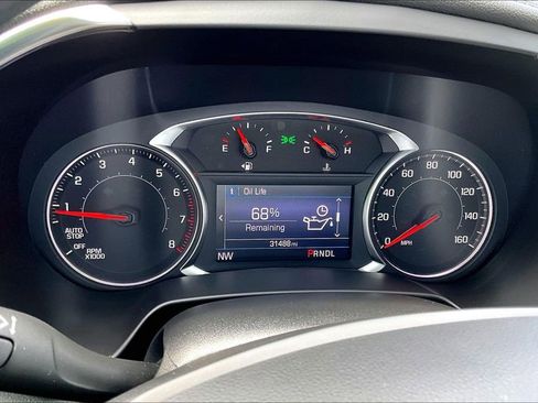 Used 2022 Chevrolet Blazer LT FWD image 10