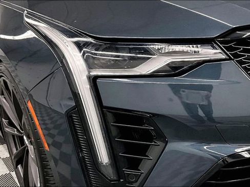 Used 2022 Cadillac CT4 V Blackwing w/ Technology Package RWD image 36