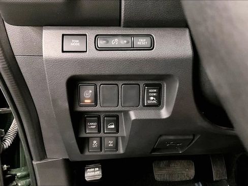 Used 2023 Nissan Frontier PRO-4X w/ Pro Convenience Package AWD/4WD image 37