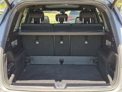 Used 2023 Mercedes-Benz GLB 250 image 9