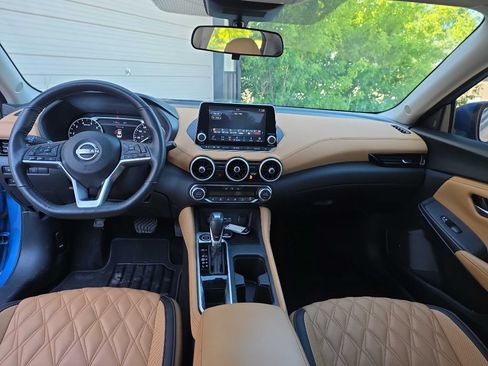 Used 2024 Nissan Sentra SV w/ SV Premium Package FWD image 13