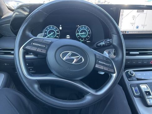 Used 2023 Hyundai Palisade Calligraphy image 12