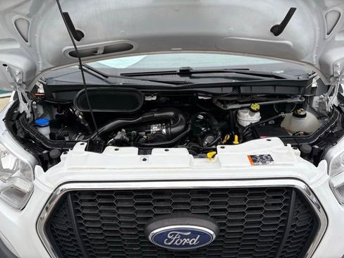 Used 2021 Ford Transit 250 Low Roof w/ Exterior Upgrade Package image 28