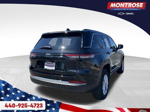 Used 2024 Jeep Grand Cherokee Limited AWD/4WD image 5