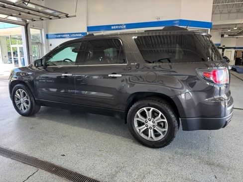 Used 2016 GMC Acadia SLT w/ Open Road Package FWD image 9