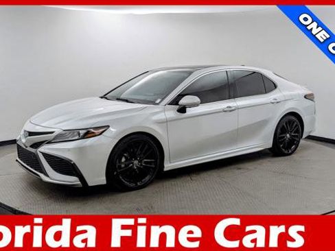 Used 2023 Toyota Camry XSE w/ Navigation Package image 1