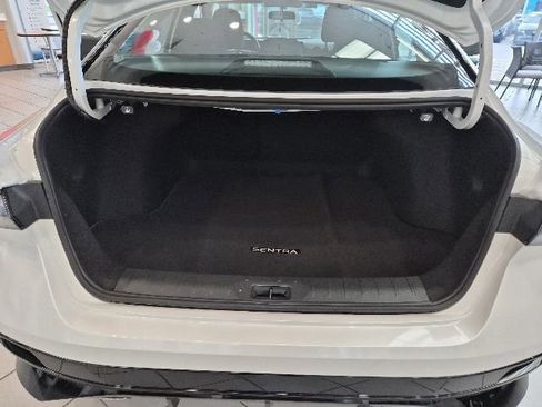 New 2026 Nissan Sentra SR FWD image 19