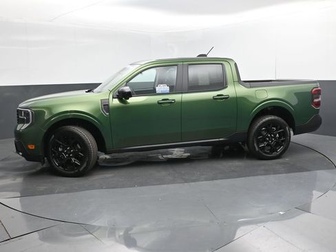 New 2025 Ford Maverick Lariat w/ Black Appearance Package image 2