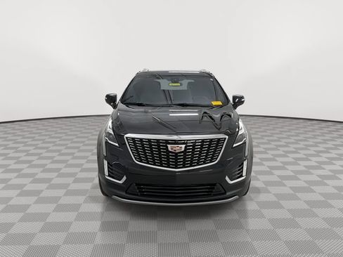Certified 2025 Cadillac XT5 Premium Luxury AWD/4WD image 3