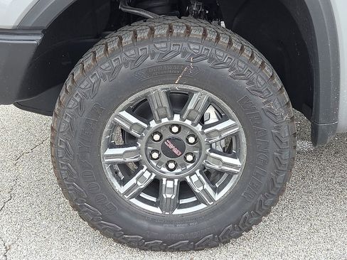 New 2026 GMC Sierra 1500 AT4X AWD/4WD image 7