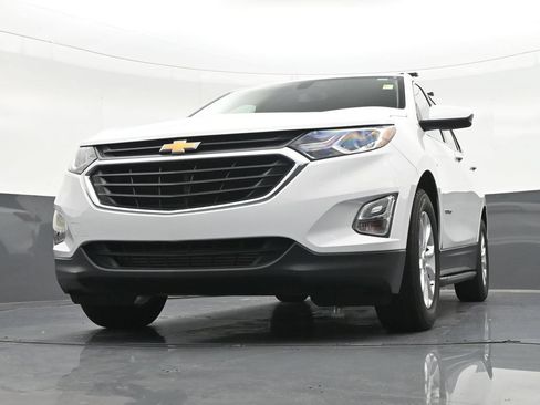 Used 2019 Chevrolet Equinox LT w/ LPO, Hit The Road Package FWD image 30