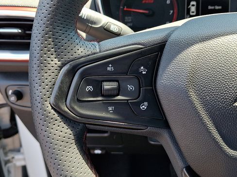 Certified 2023 Chevrolet TrailBlazer RS AWD/4WD image 22