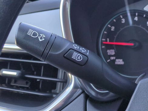 Used 2022 Chevrolet Equinox LT w/ LPO, Floor Liner Package image 25