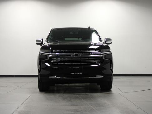 Used 2021 Chevrolet Suburban Premier AWD/4WD image 9