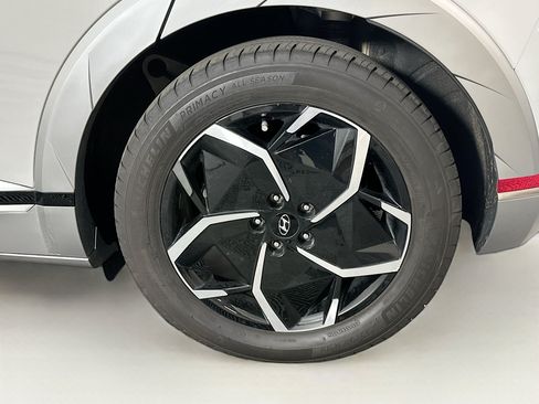 Used 2024 Hyundai Ioniq 5 Limited RWD image 11