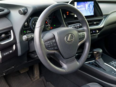 Used 2024 Lexus UX 250h F Sport AWD/4WD image 20