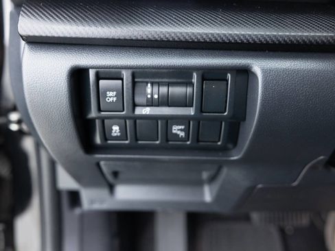 Used 2019 Subaru Crosstrek 2.0i Premium w/ Eyesight System image 35