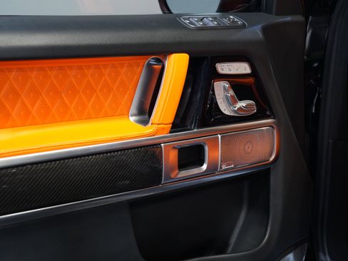 Used 2019 Mercedes-Benz G 550 w/ AMG Line image 23