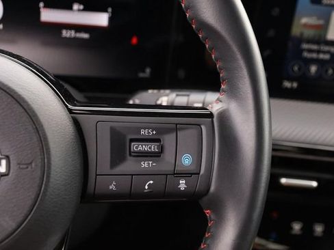 Certified 2025 Nissan Kicks SR AWD/4WD image 12