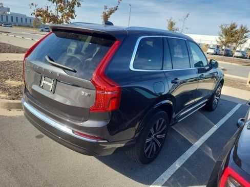Used 2025 Volvo XC90 B5 Plus image 11