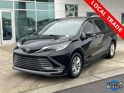 Used 2021 Toyota Sienna Limited