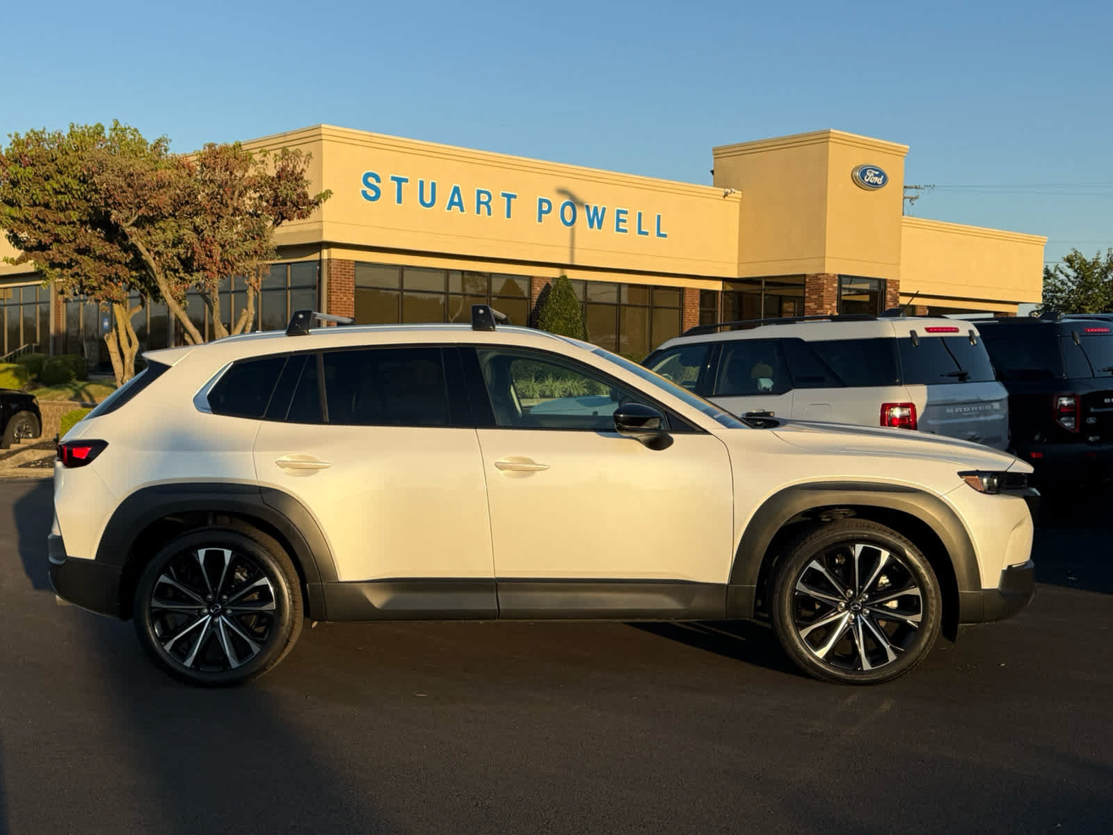 Certified 2026 MAZDA CX-50 AWD 2.5 S w/ Premium Package image 19