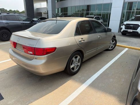 Used 2005 Honda Accord Hybrid Sedan image 4