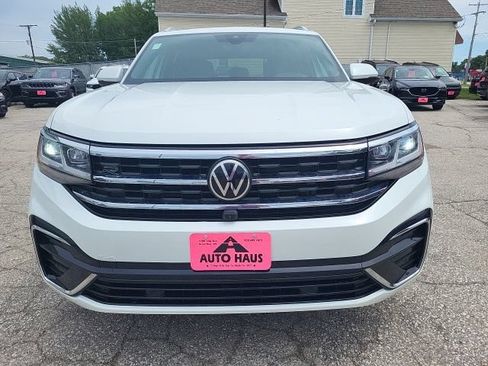 Used 2021 Volkswagen Atlas Cross Sport SEL Premium R-Line AWD/4WD image 25